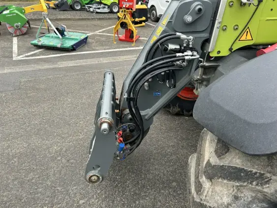 CLAAS SCORPION 741 VARIPOWER - Photo 10