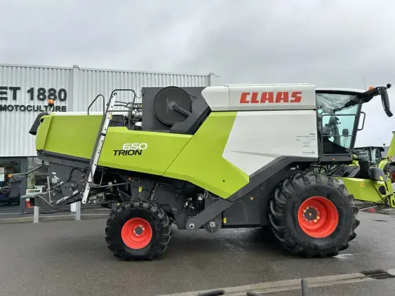 CLAAS Trion 650 - Photo 8