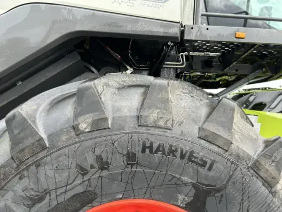 CLAAS Trion 650 - Photo 9