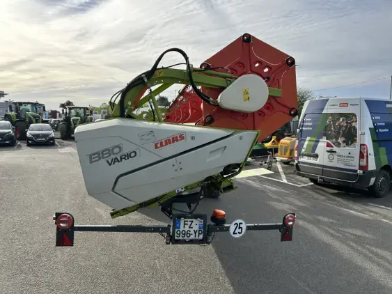 CLAAS V1380 - Photo 6