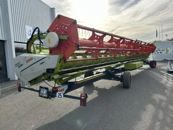 CLAAS V1380 - Photo 7