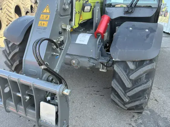 CLAAS SCORPION 732 - Photo 9