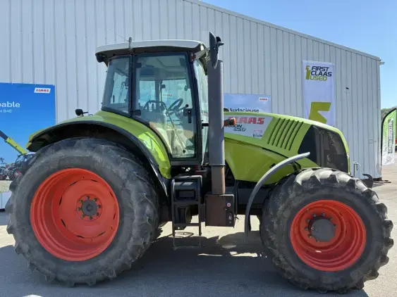 CLAAS AXION 820 - Photo 8