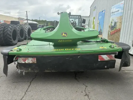 JOHN DEERE F310R  - Photo 8