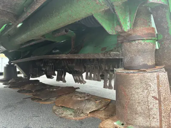 JOHN DEERE F310R  - Photo 11