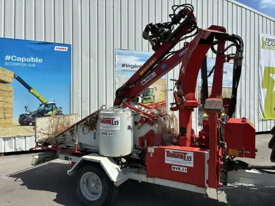 BUGNOT BV 11 AVEC GRUE  - Photo 1