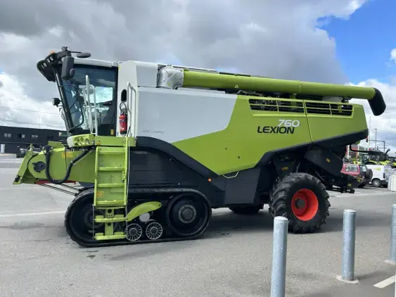 CLAAS LEXION 760 TERRA TRAC - Photo 5