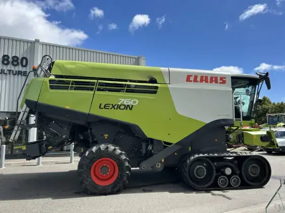 CLAAS LEXION 760 TERRA TRAC - Photo 9
