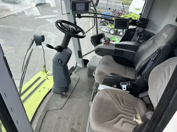 CLAAS LEXION 760 TERRA TRAC - Photo 10