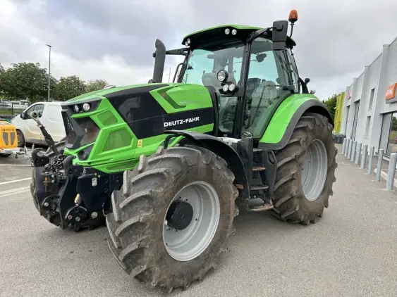 DEUTZ FAHR 6165 RC SHIFT - Photo 3
