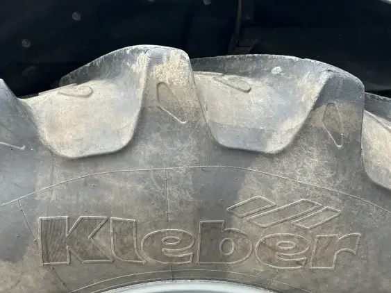 DEUTZ FAHR 6165 RC SHIFT - Photo 10