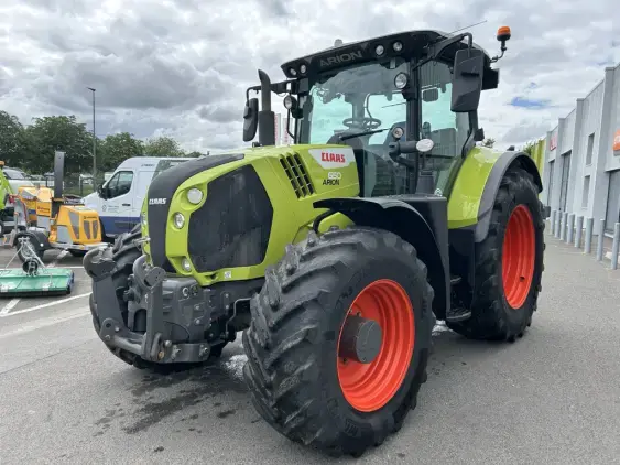 CLAAS ARION 650 - Photo 2