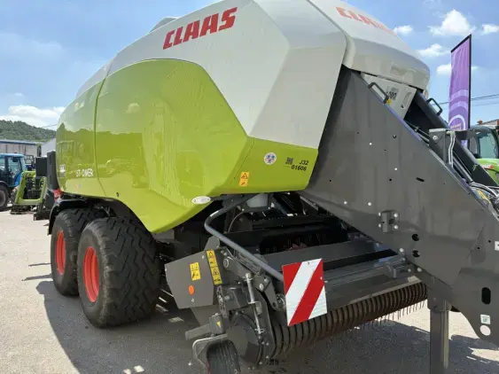 CLAAS QUADRANT 5300 - Photo 15