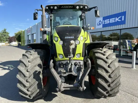CLAAS AXION 810 - Photo 2