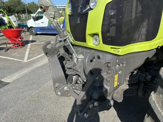 CLAAS AXION 810 - Photo 12