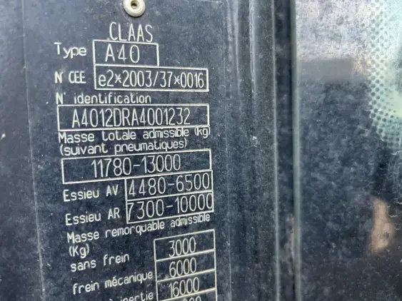 CLAAS AXION 810 - Photo 13
