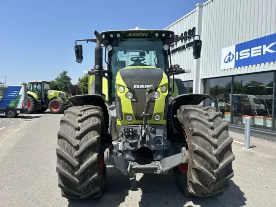 CLAAS AXION 850 - Photo 2