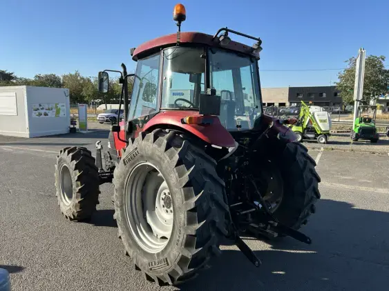 CASE IH JX 80 3.6L - Photo 5