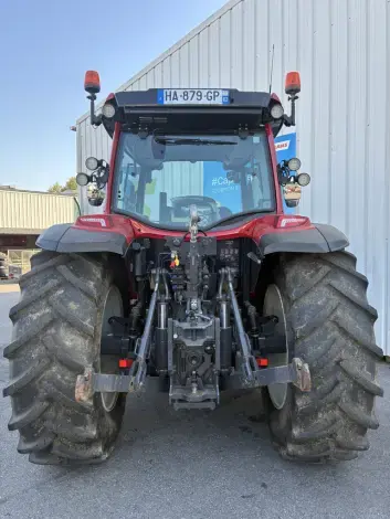 VALTRA G135  active - Photo 10