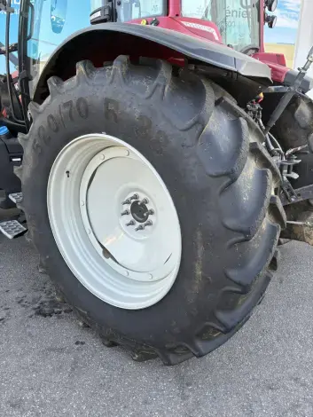 VALTRA G135  active - Photo 11
