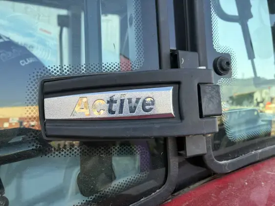 VALTRA G135  active - Photo 14
