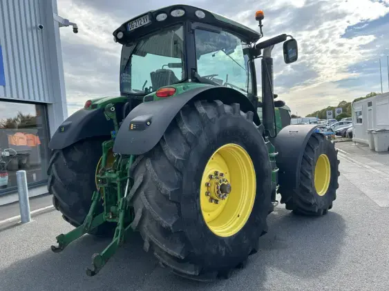 JOHN DEERE 6210R - Photo 7