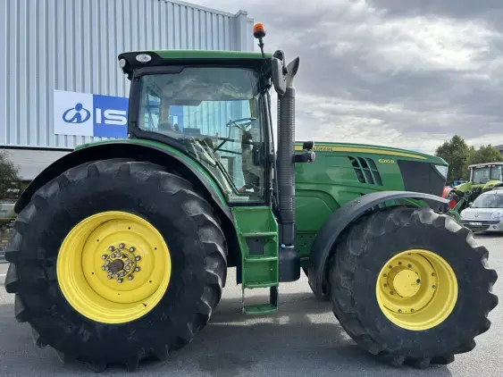 JOHN DEERE 6210R - Photo 8