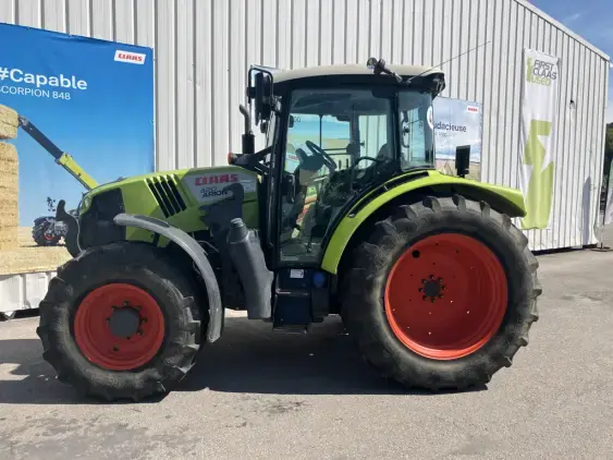 CLAAS ARION 420 - Photo 3