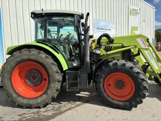 CLAAS ARION 440 - Photo 8