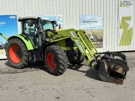 CLAAS ARION 440 - Photo 2
