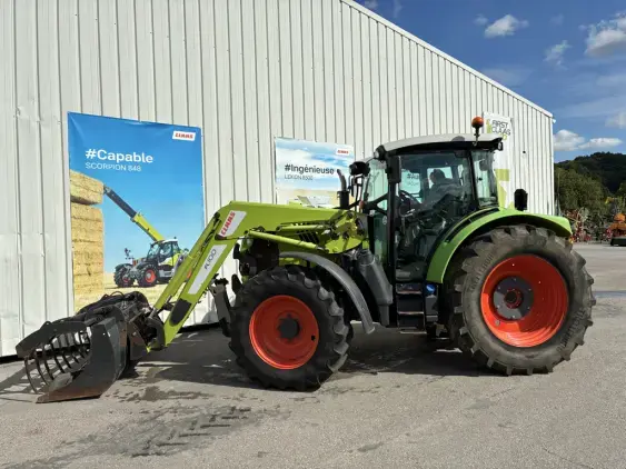 CLAAS ARION 440 - Photo 4
