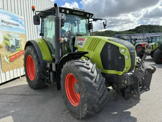 CLAAS ARION 650 - Photo 2