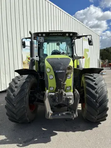 CLAAS ARION 650 - Photo 3