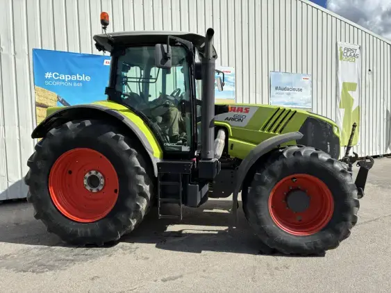 CLAAS ARION 650 - Photo 8