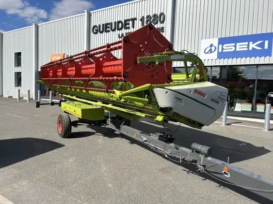 CLAAS Lexion 6700 - Photo 13