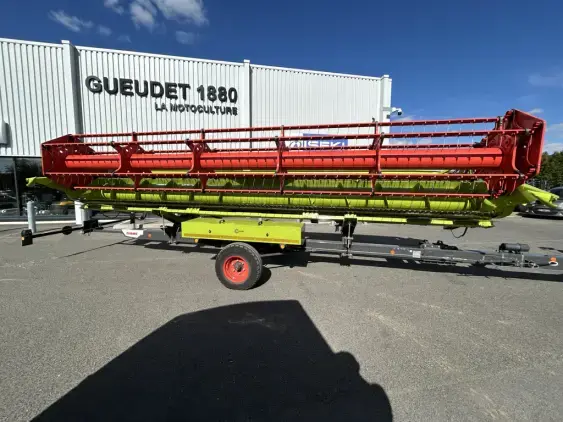 CLAAS Lexion 6700 - Photo 21