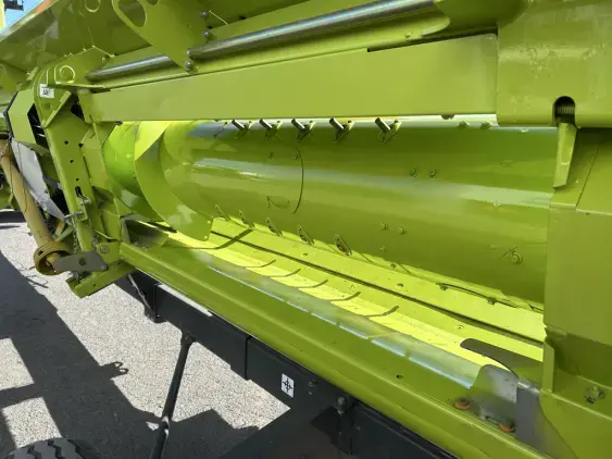 CLAAS Lexion 6700 - Photo 23