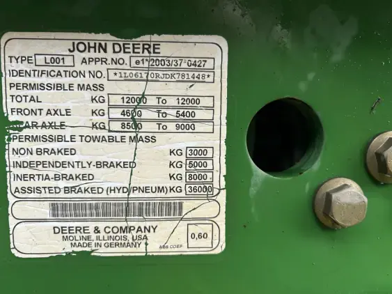 JOHN DEERE 6170R - Photo 12