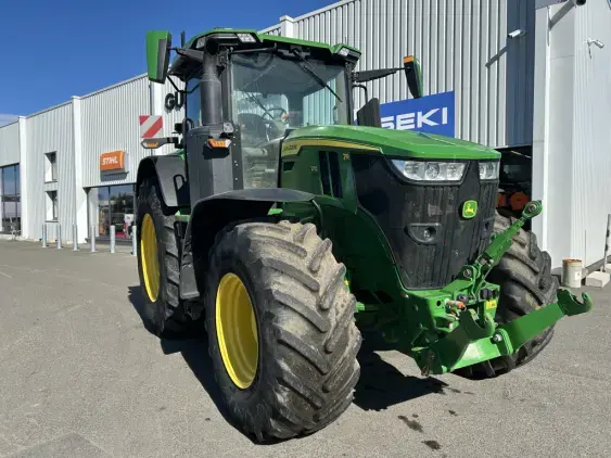 JOHN DEERE 7R 270 - Photo 1