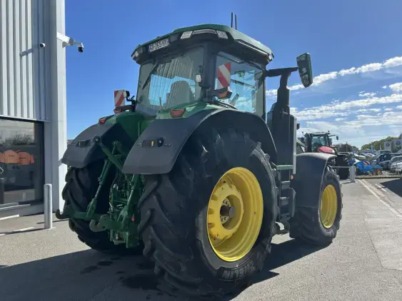 JOHN DEERE 7R 270 - Photo 7