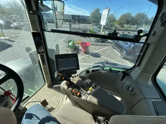 JOHN DEERE 7R 270 - Photo 15