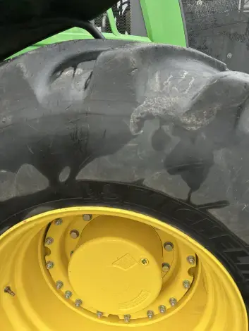 JOHN DEERE 7R 270 - Photo 12