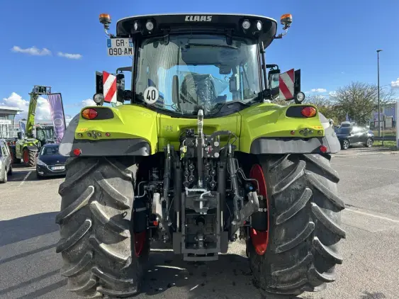 CLAAS ARION 630 - Photo 7
