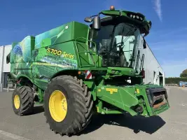 Acheter JOHN DEERE    en vente à GUEUDET 1880 BEAUVAIS - CONCESSION CLAAS