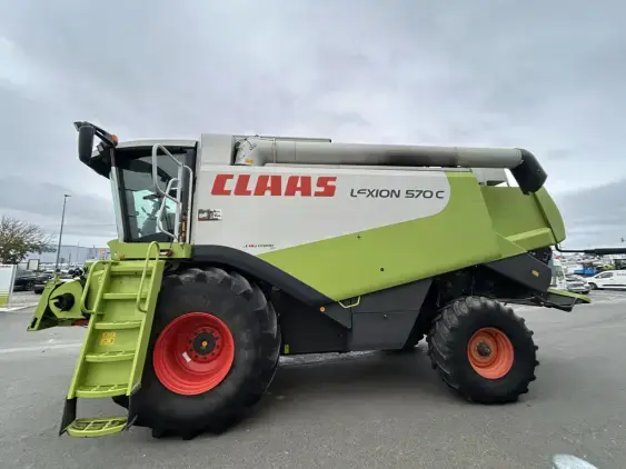 CLAAS LEXION 570 C - Photo 5