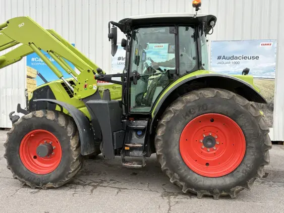 CLAAS ARION 630 HEXA - Photo 8