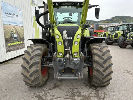 CLAAS ARION 630 HEXA - Photo 10