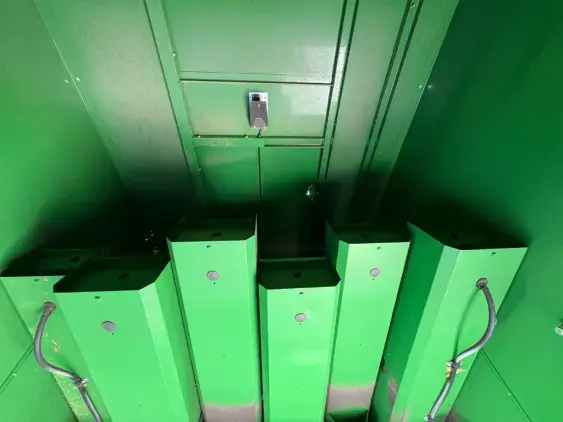 JOHN DEERE T660i - Photo 17