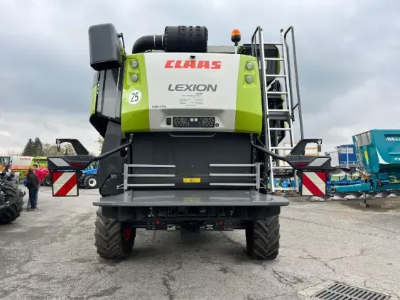 CLAAS Lexion 6700 - Photo 6