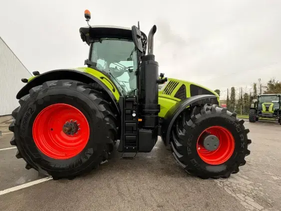 CLAAS AXION 920 CEBIS - Photo 8